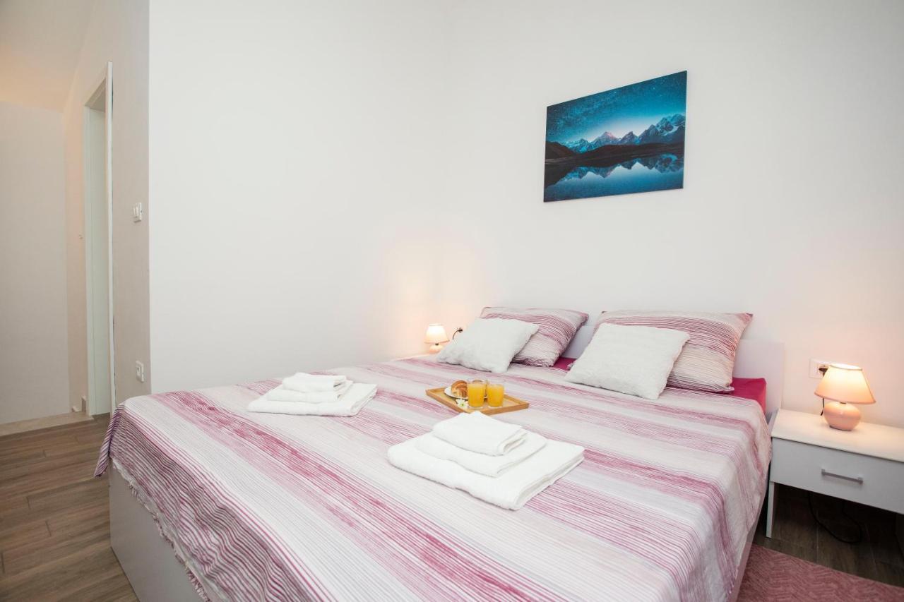 Studio Apartman Amalie Пазин Екстериор снимка